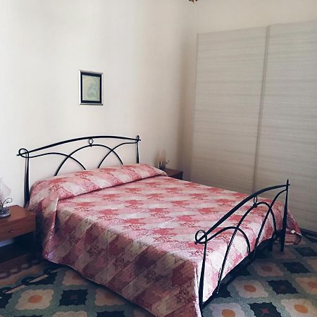 Dimora De Rossi Apartman Bari Kültér fotó