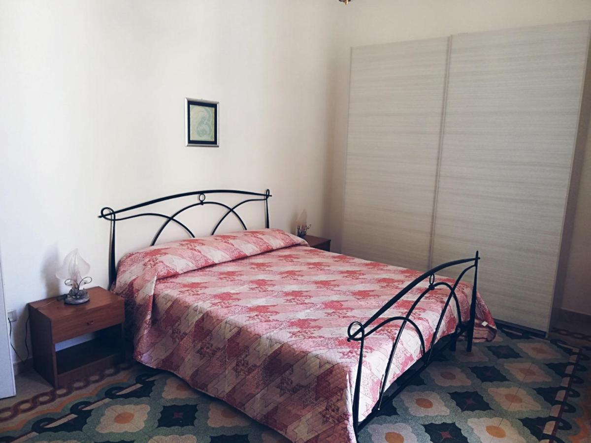 Dimora De Rossi Apartman Bari Kültér fotó