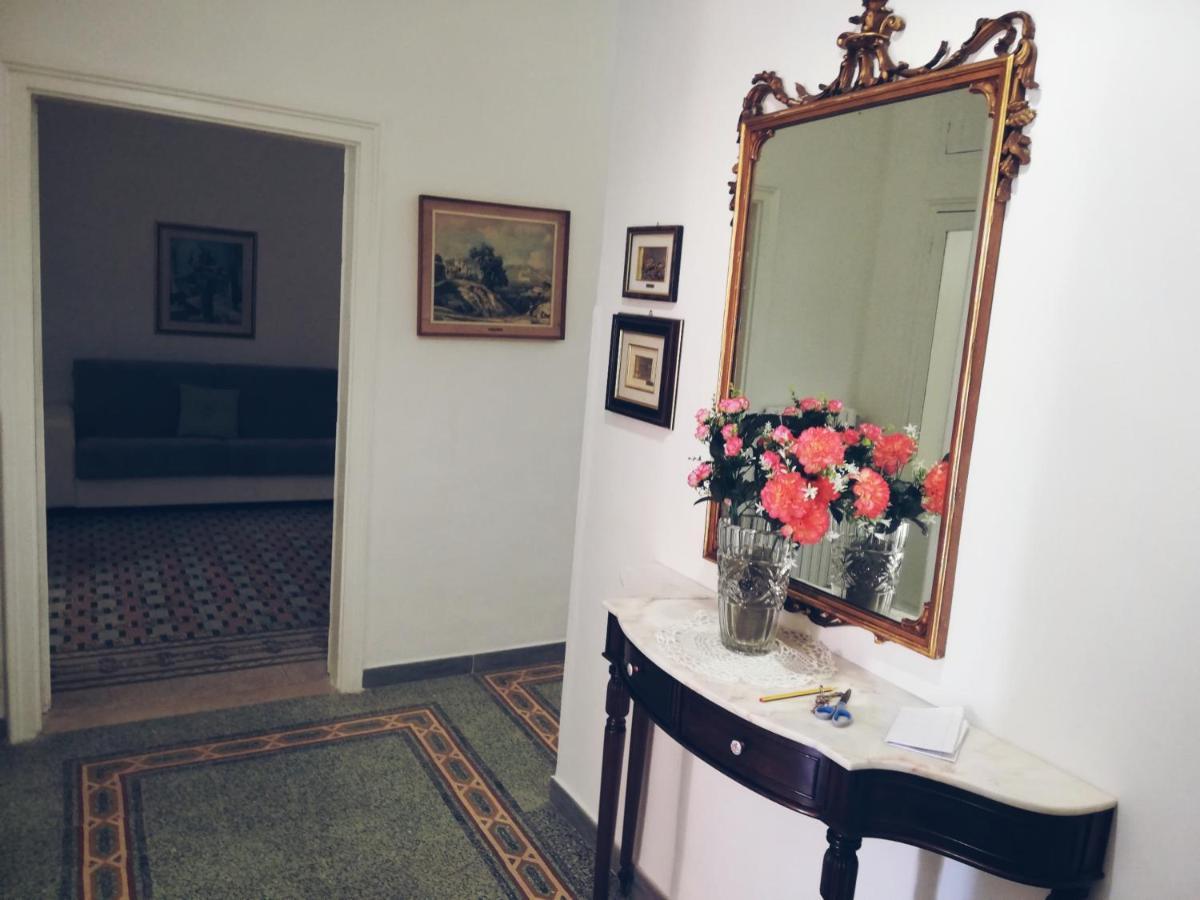 Dimora De Rossi Apartman Bari Kültér fotó